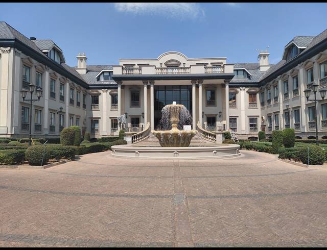 514M² OFFICE TO LET IN BRYANSTON